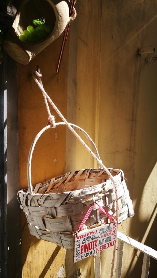 Domus Vinaria Bed & Breakfast Napoli Ngoại thất bức ảnh