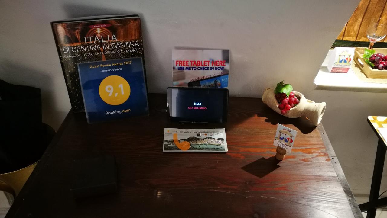 Domus Vinaria Bed & Breakfast Napoli Ngoại thất bức ảnh