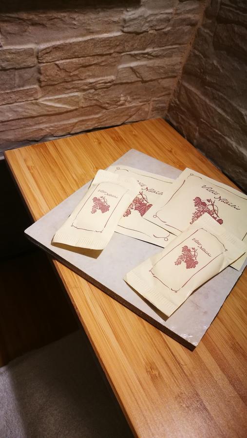 Domus Vinaria Bed & Breakfast Napoli Ngoại thất bức ảnh